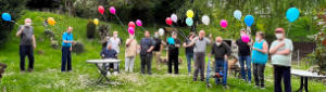 Auch im Haus Bachtal stiegen bunte Ballons als Zeichen für den Frieden in den Himmel.